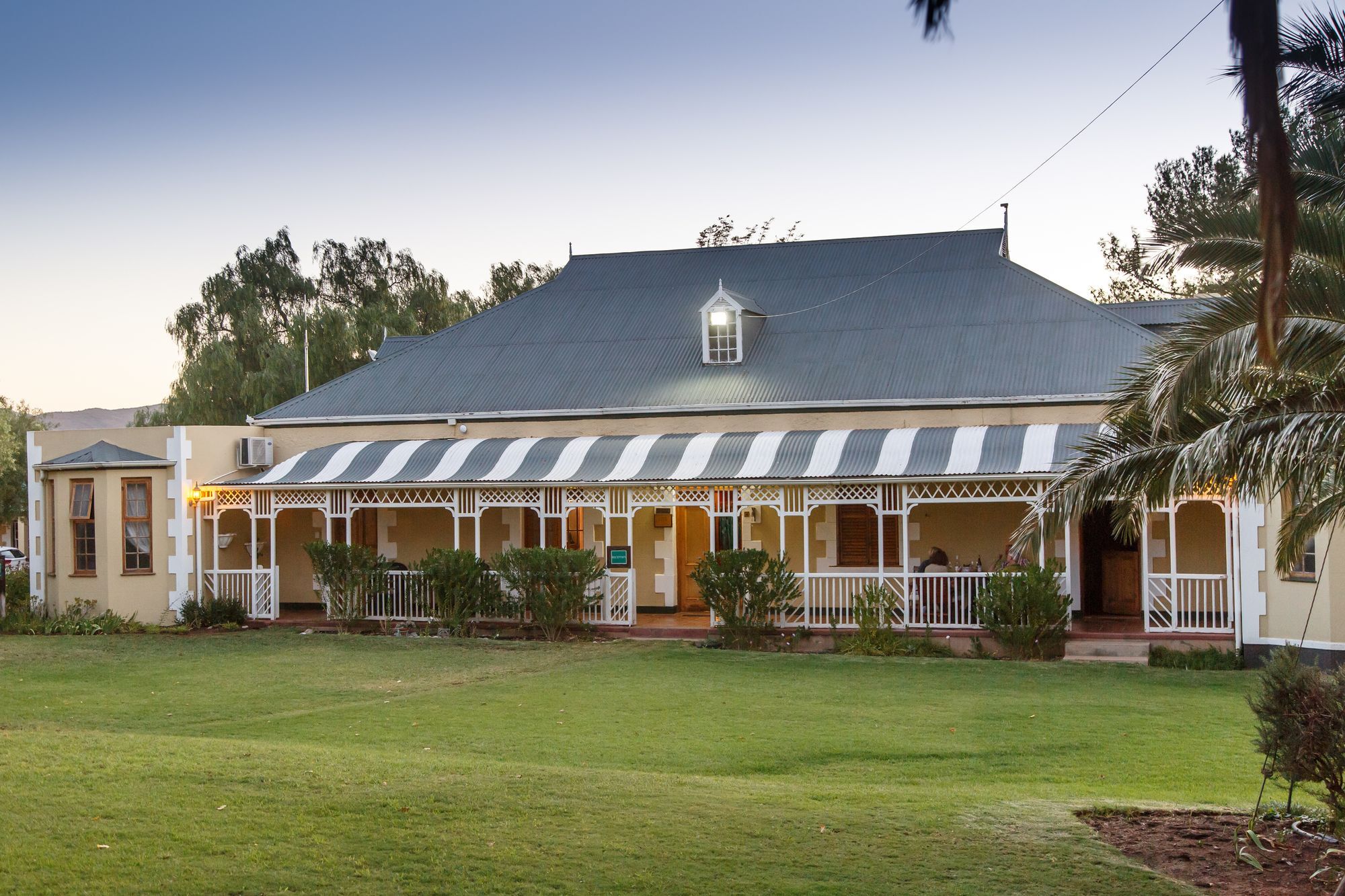 De Denne Country Guest House Oudtshoorn Exterior photo